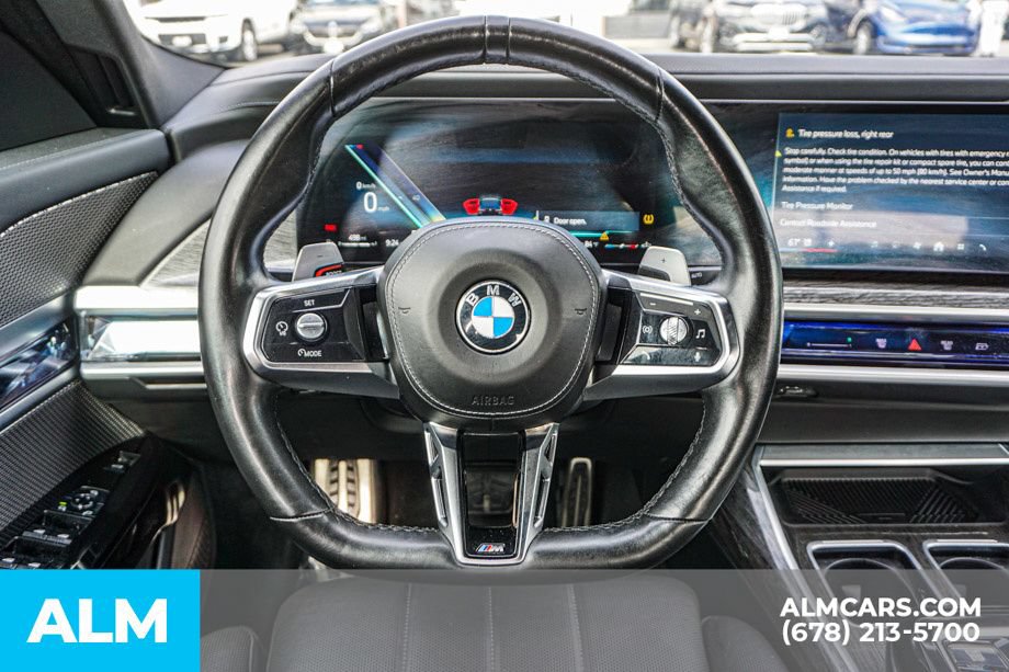Used 2024 BMW 740i xDrive AWD/4WD image 27