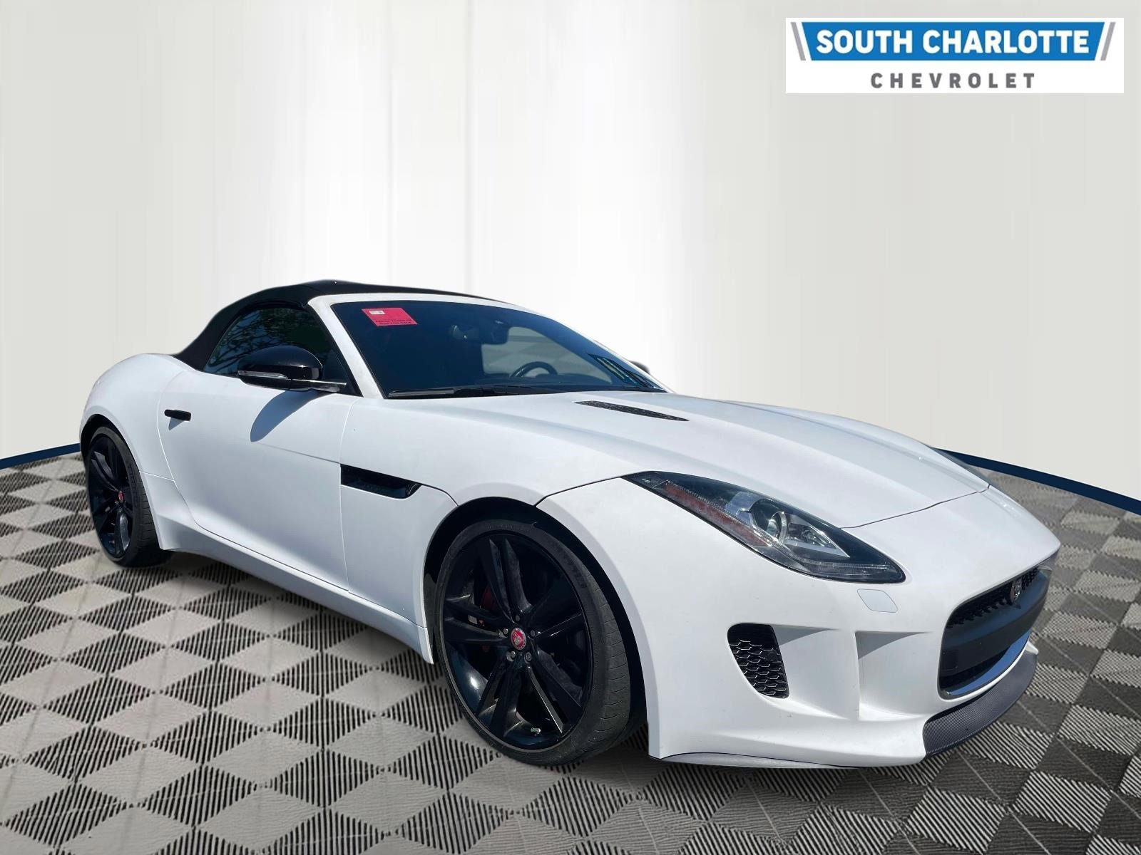 Used 2016 Jaguar F-TYPE Convertible RWD image 3