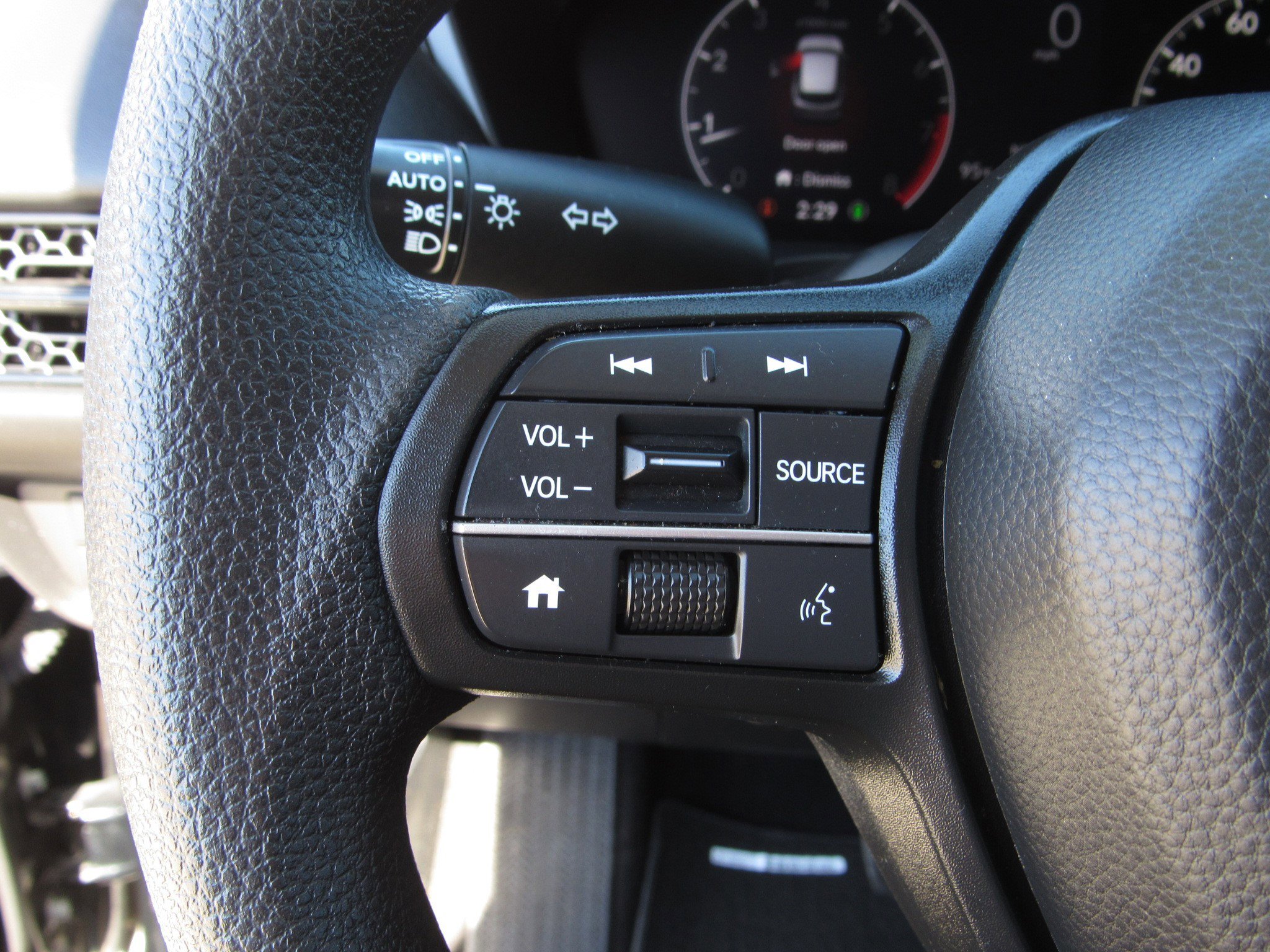 Certified 2024 Honda HR-V LX image 23