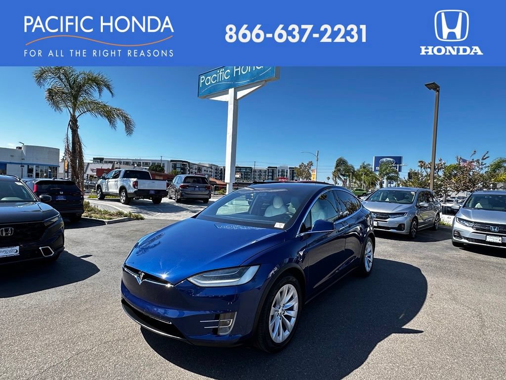 Used 2020 Tesla Model X Long Range AWD/4WD image 1