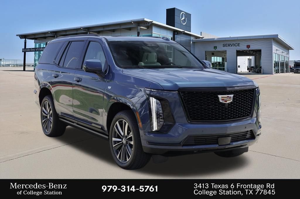 Used 2026 Cadillac Escalade Sport RWD image 3