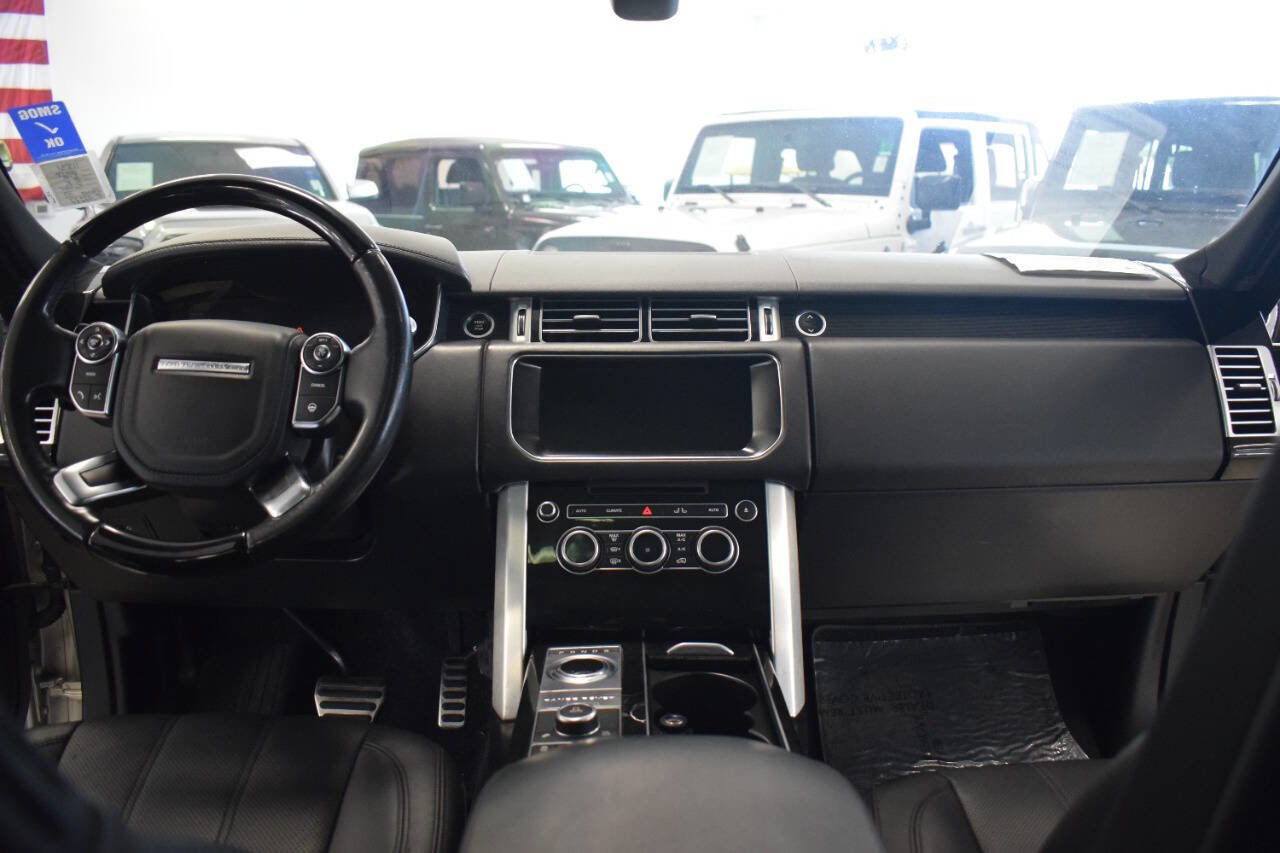 Used 2017 Land Rover Range Rover Supercharged image 40