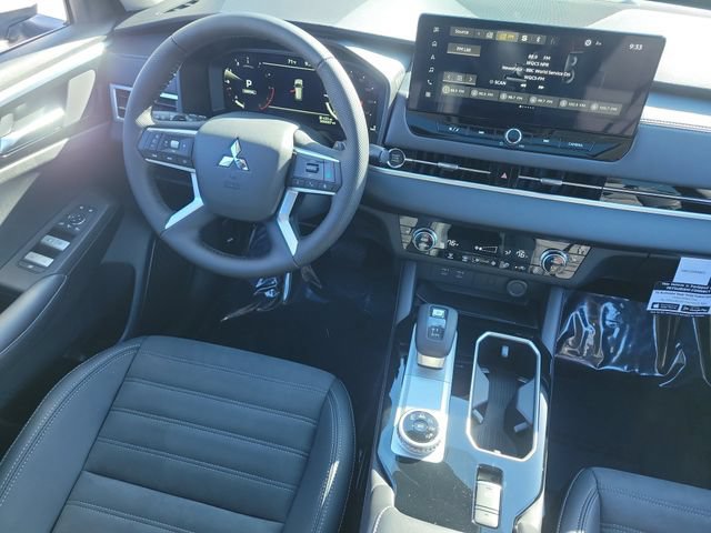 New 2026 Mitsubishi Outlander SE FWD image 16