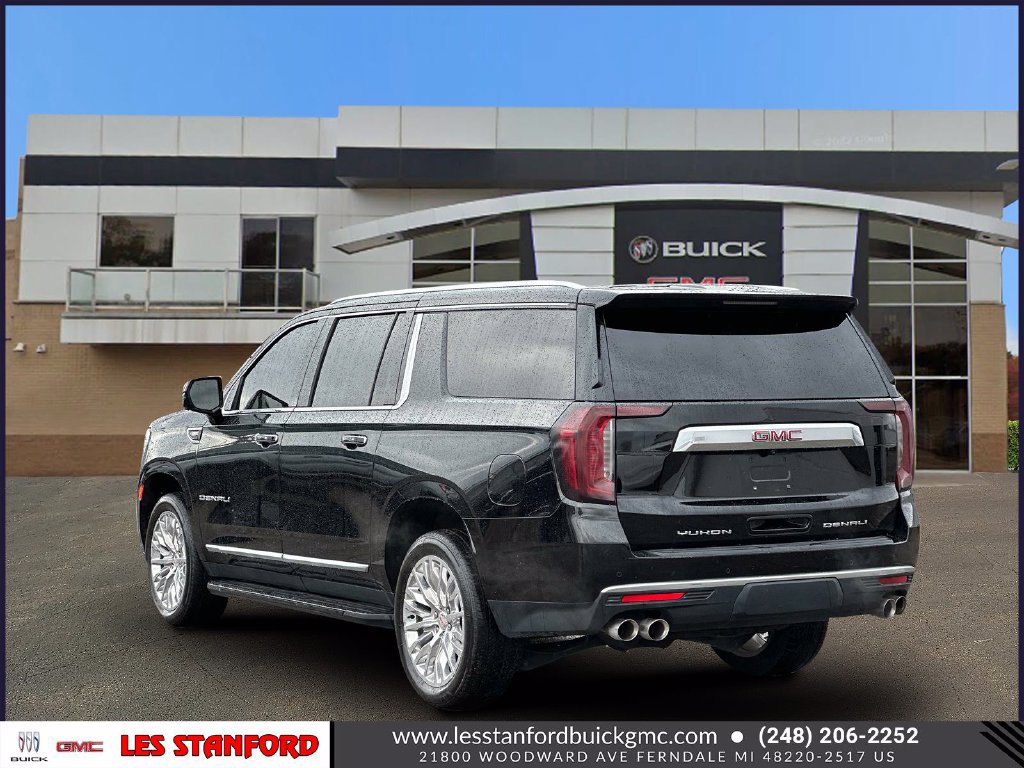 Used 2024 GMC Yukon XL Denali AWD/4WD image 4