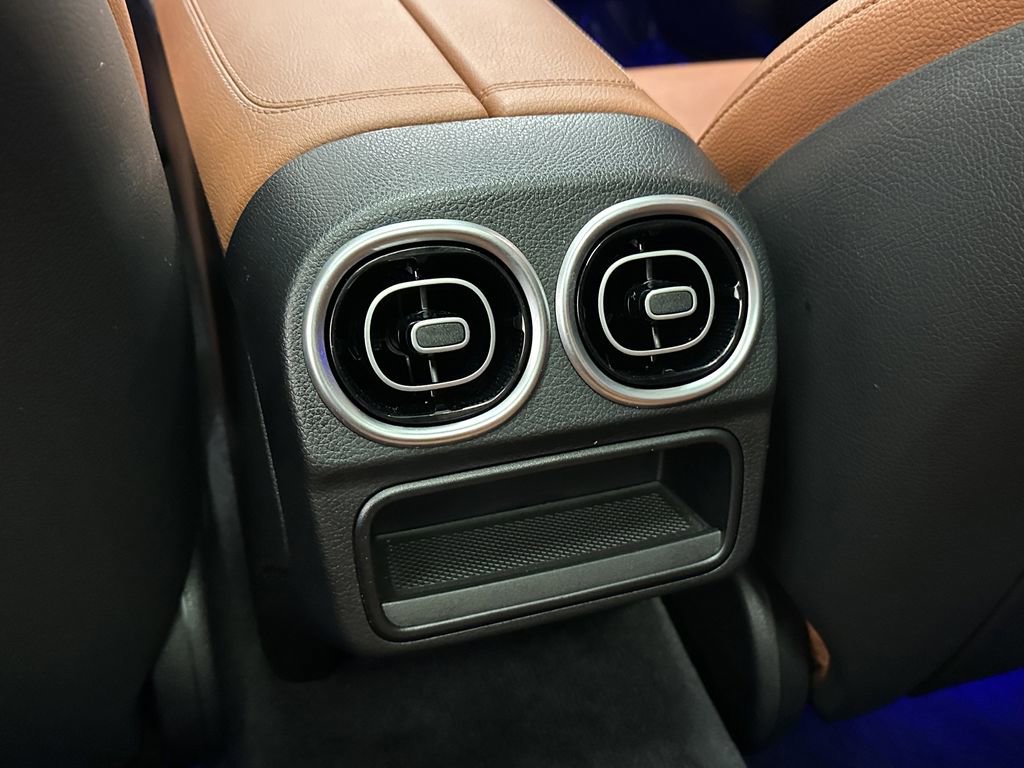 Certified 2023 Mercedes-Benz C 300 Sedan image 25