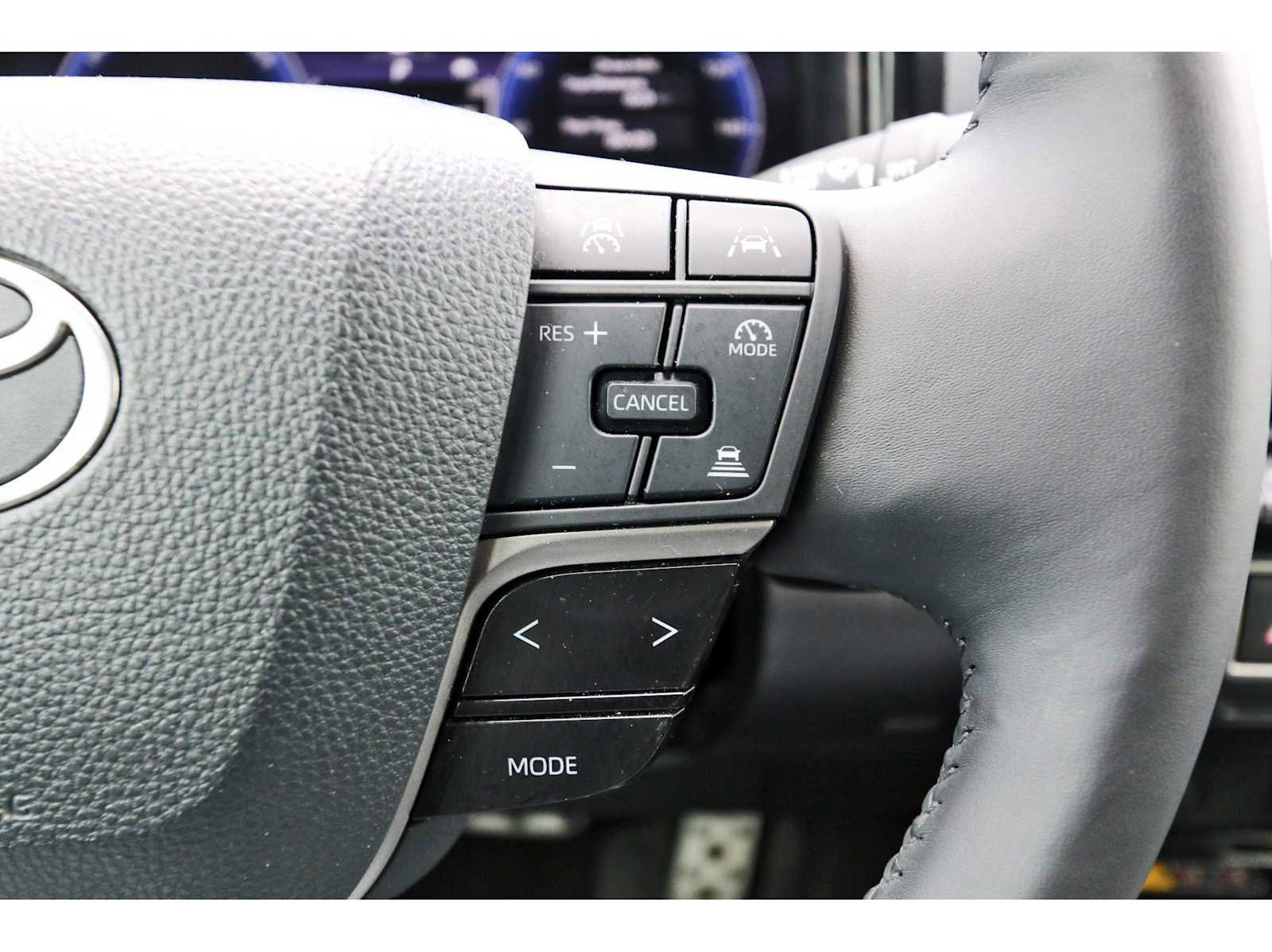 Used 2025 Toyota Camry XSE image 16