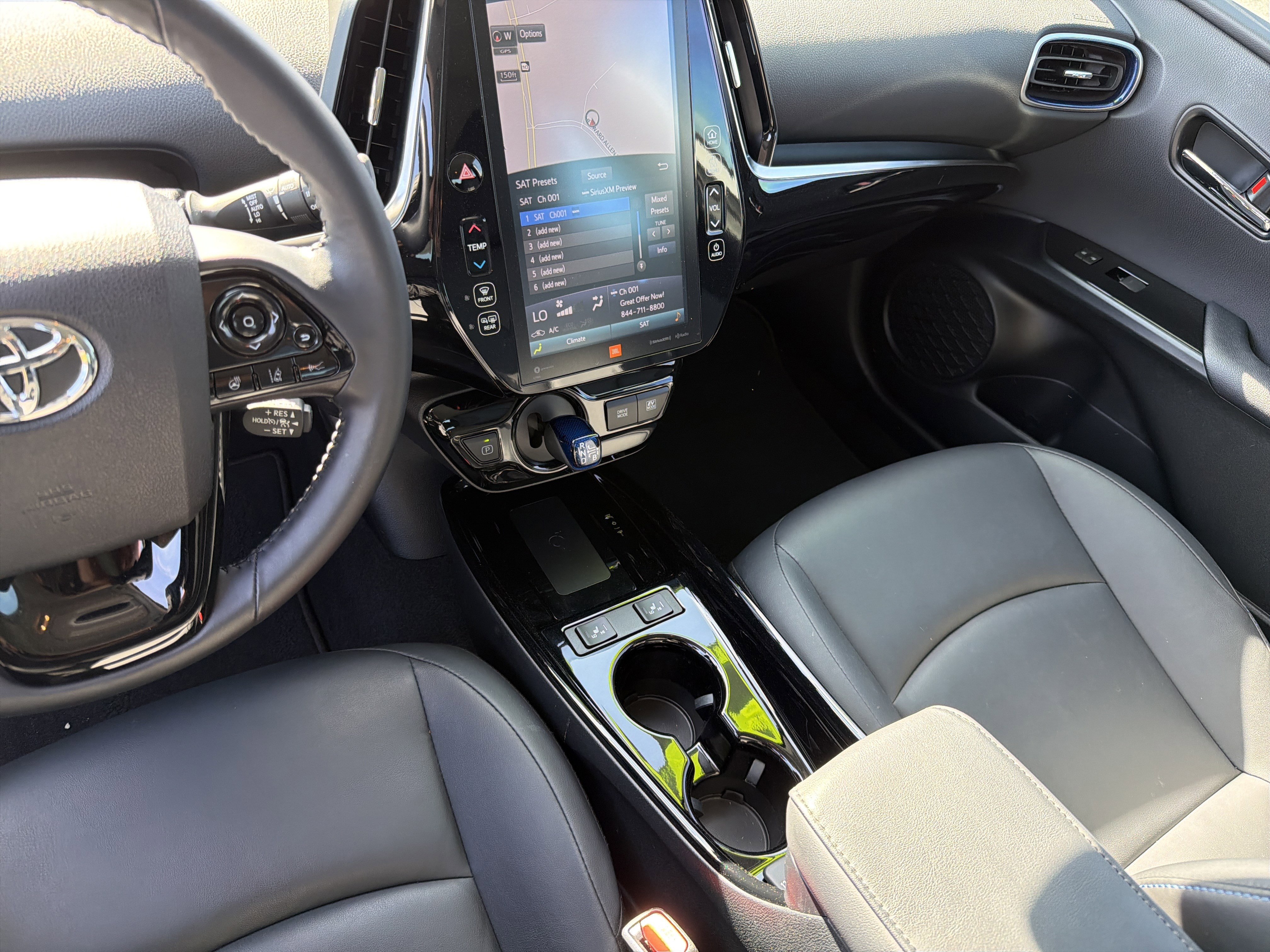 Certified 2022 Toyota Prius Limited image 9