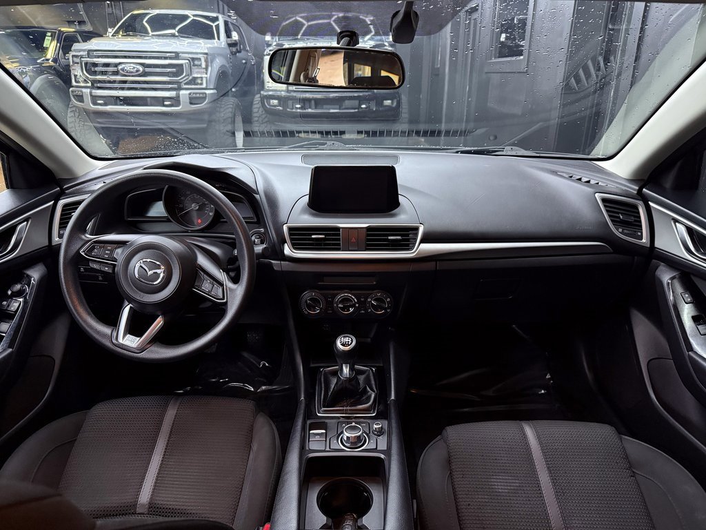 Used 2017 MAZDA MAZDA3 Sport w/ Preferred Equipment Package image 21