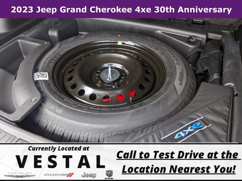 New 2023 Jeep Grand Cherokee 30th Anniversary AWD/4WD image 24