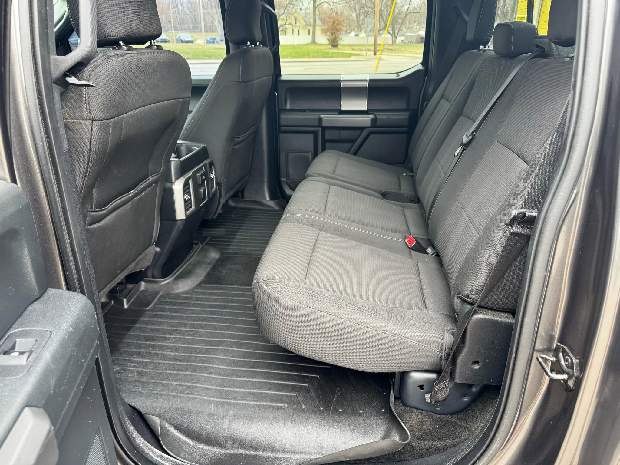 Used 2015 Ford F150 XLT w/ Equipment Group 301A Mid image 19