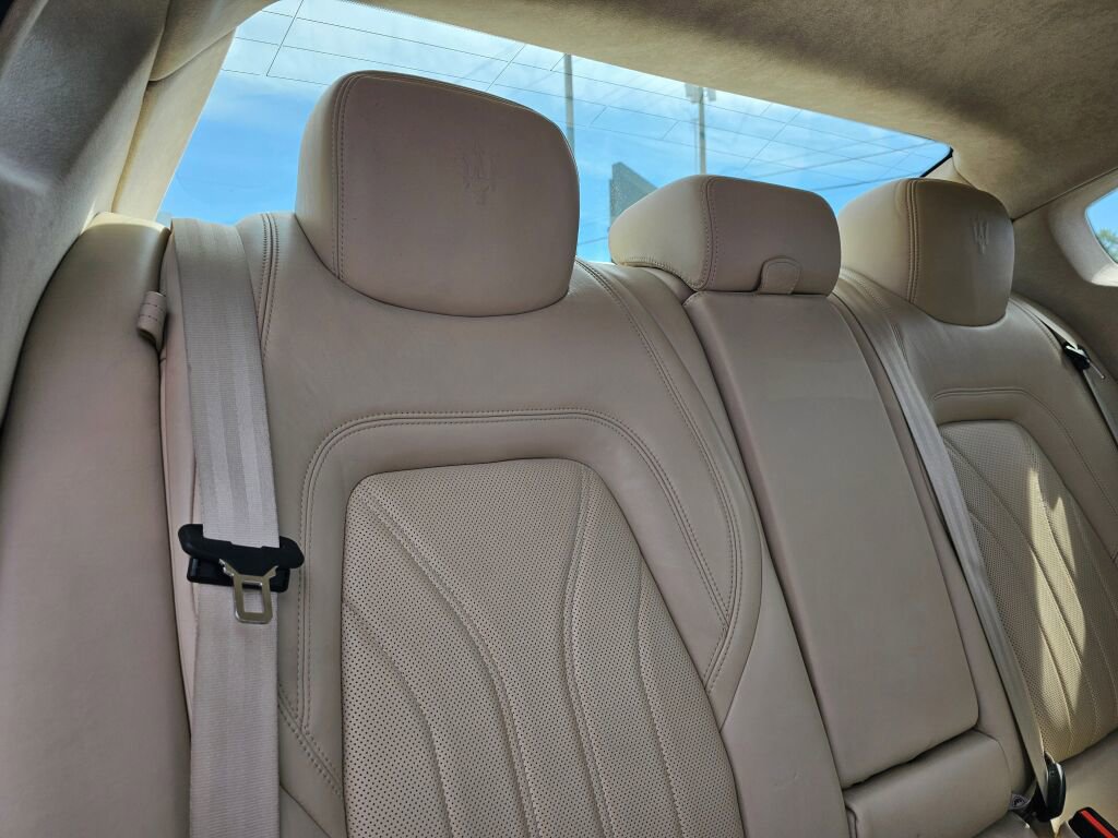Used 2014 Maserati Quattroporte S Q4 AWD/4WD image 13