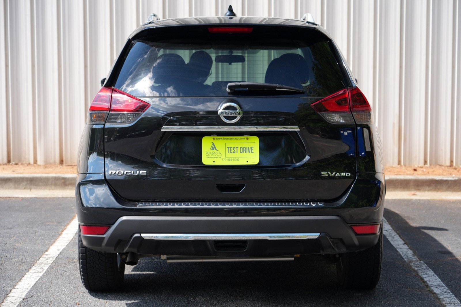 Used 2018 Nissan Rogue SV w/ Sun & Sound Touring Package AWD/4WD image 47