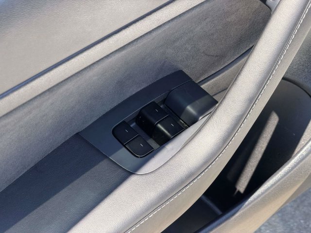 Used 2021 Tesla Model 3 Standard Range Plus RWD image 18