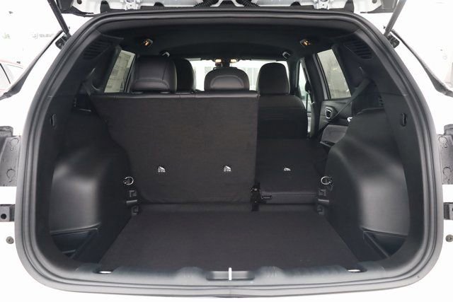 New 2026 Jeep Compass Latitude image 25