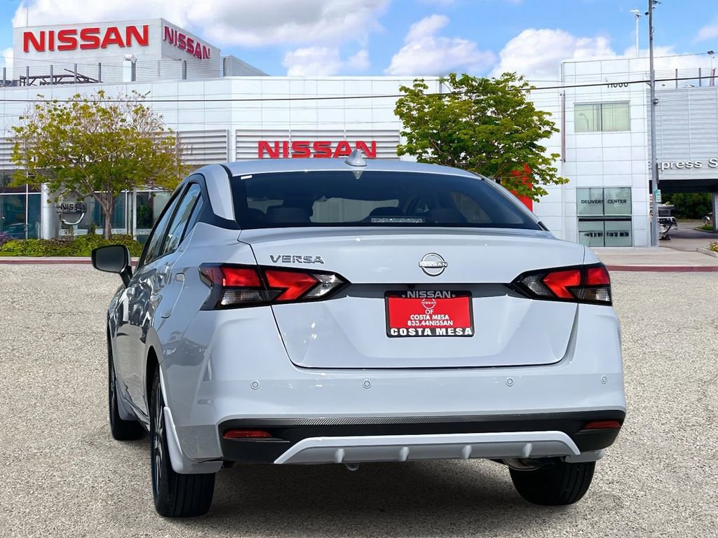 New 2025 Nissan Versa SV w/ Trunk Package image 3