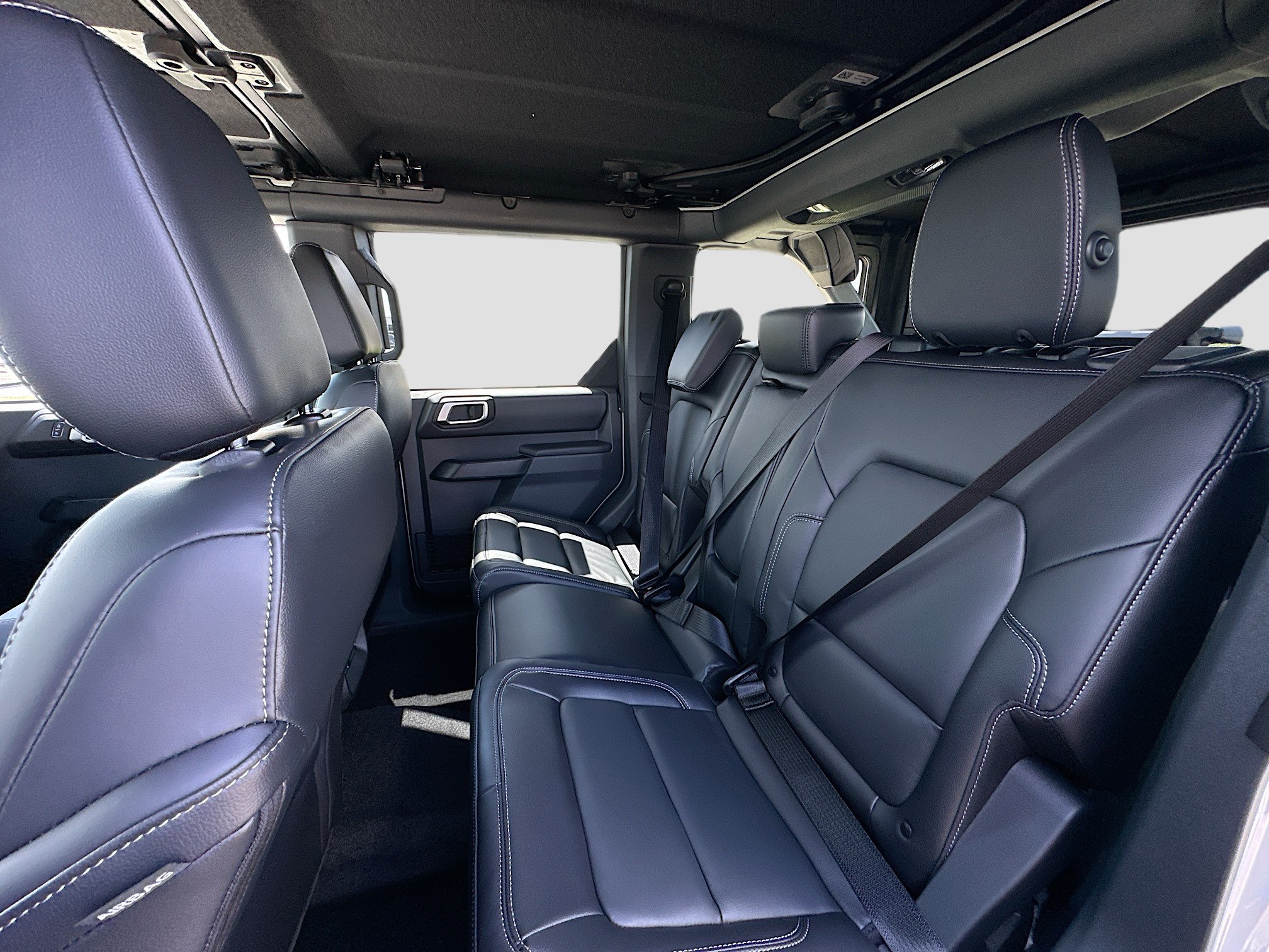 New 2026 Ford Bronco Outer Banks AWD/4WD image 17