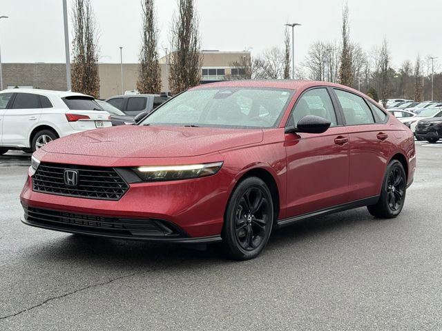 Used 2025 Honda Accord SE image 7