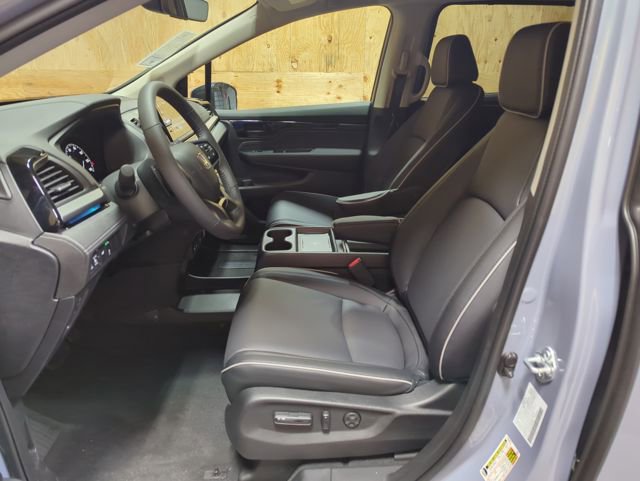 New 2026 Honda Odyssey Touring image 10
