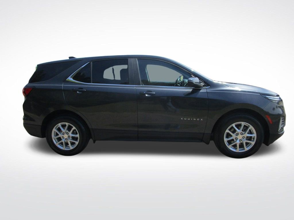 Used 2023 Chevrolet Equinox LT w/ LPO, Floor Liner Package FWD image 7