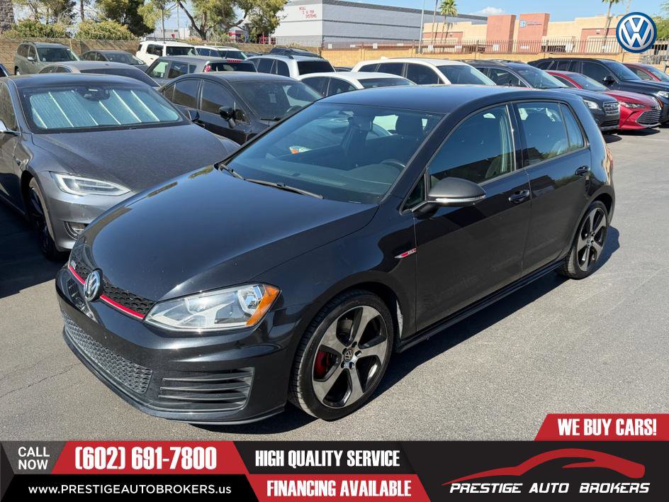 Used 2017 Volkswagen Golf 4-Door FWD image 1