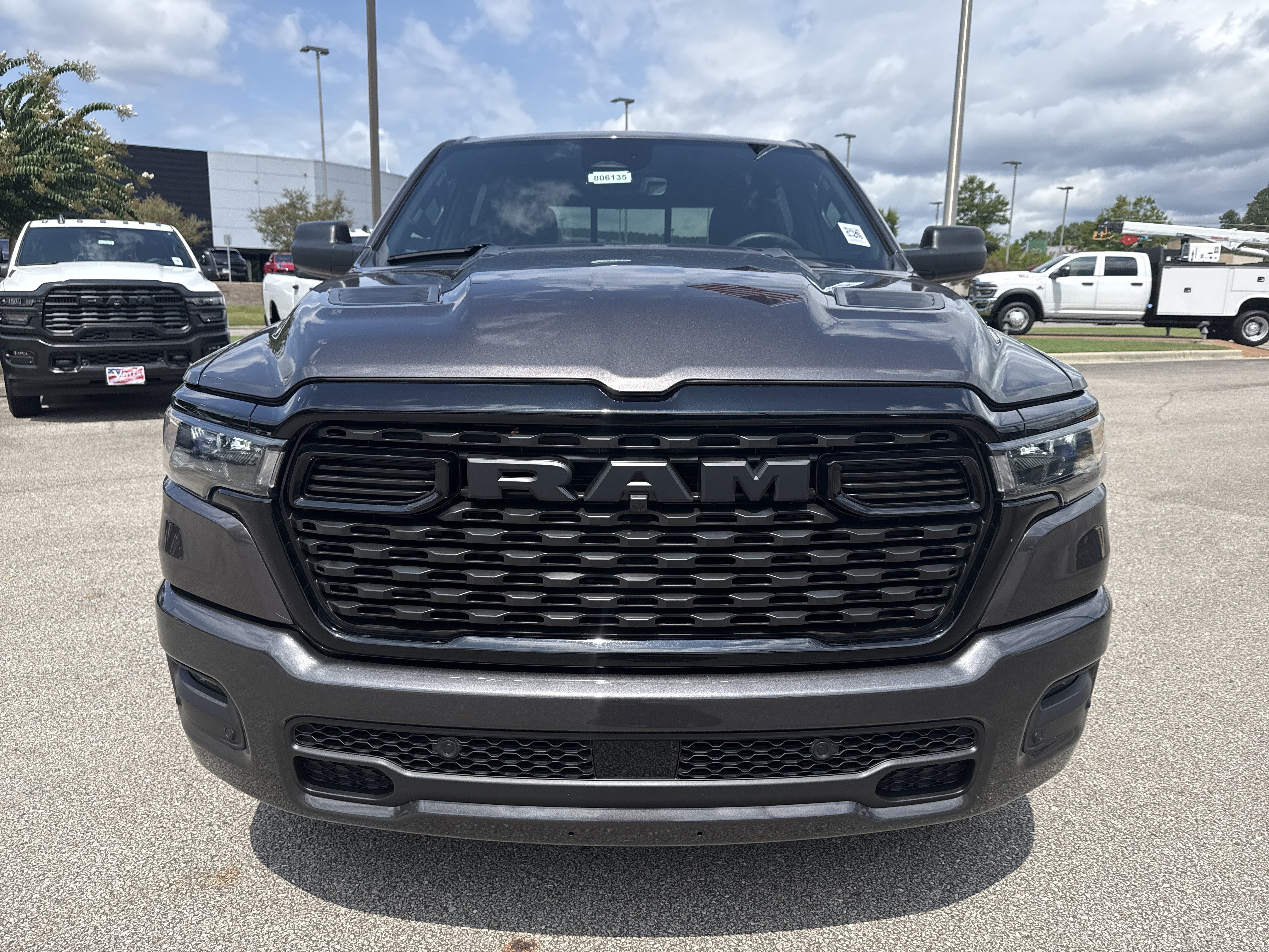 New 2026 RAM 1500 Express AWD/4WD image 2