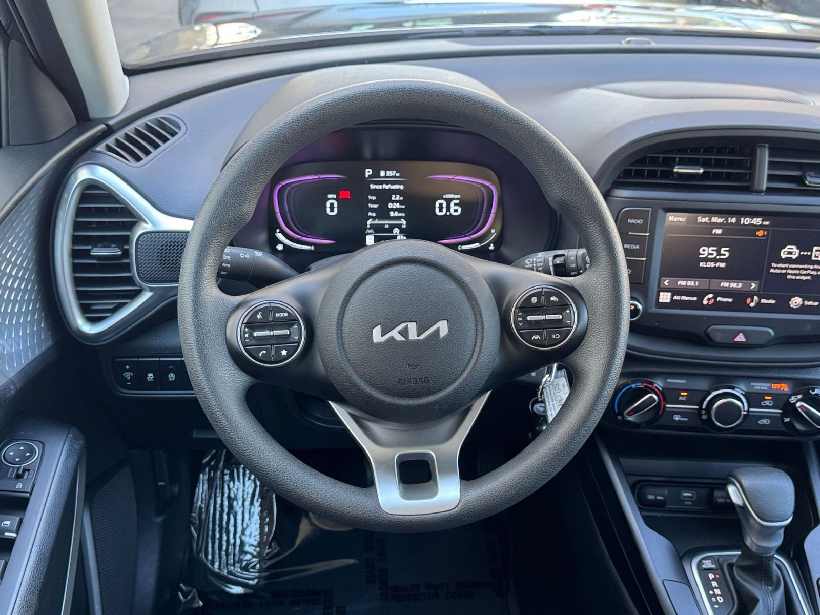 Used 2025 Kia Soul LX w/ LX Technology Package image 25