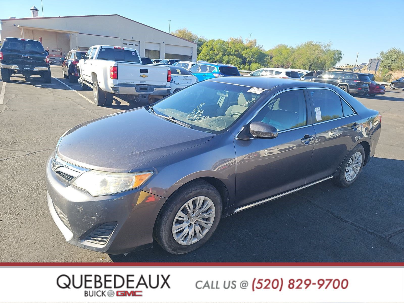 Used 2014 Toyota Camry LE image 1