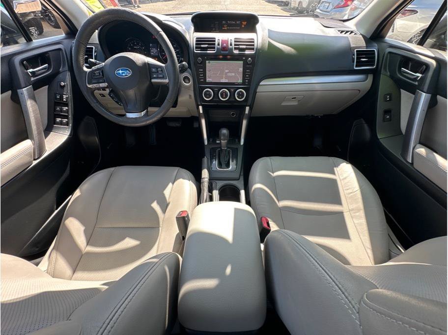 Used 2016 Subaru Forester 2.5i Touring w/ Eyesight & Navigation System AWD/4WD image 20