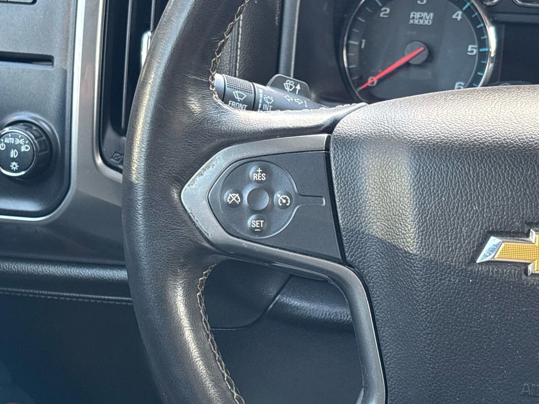 Used 2016 Chevrolet Silverado 2500 LTZ image 40