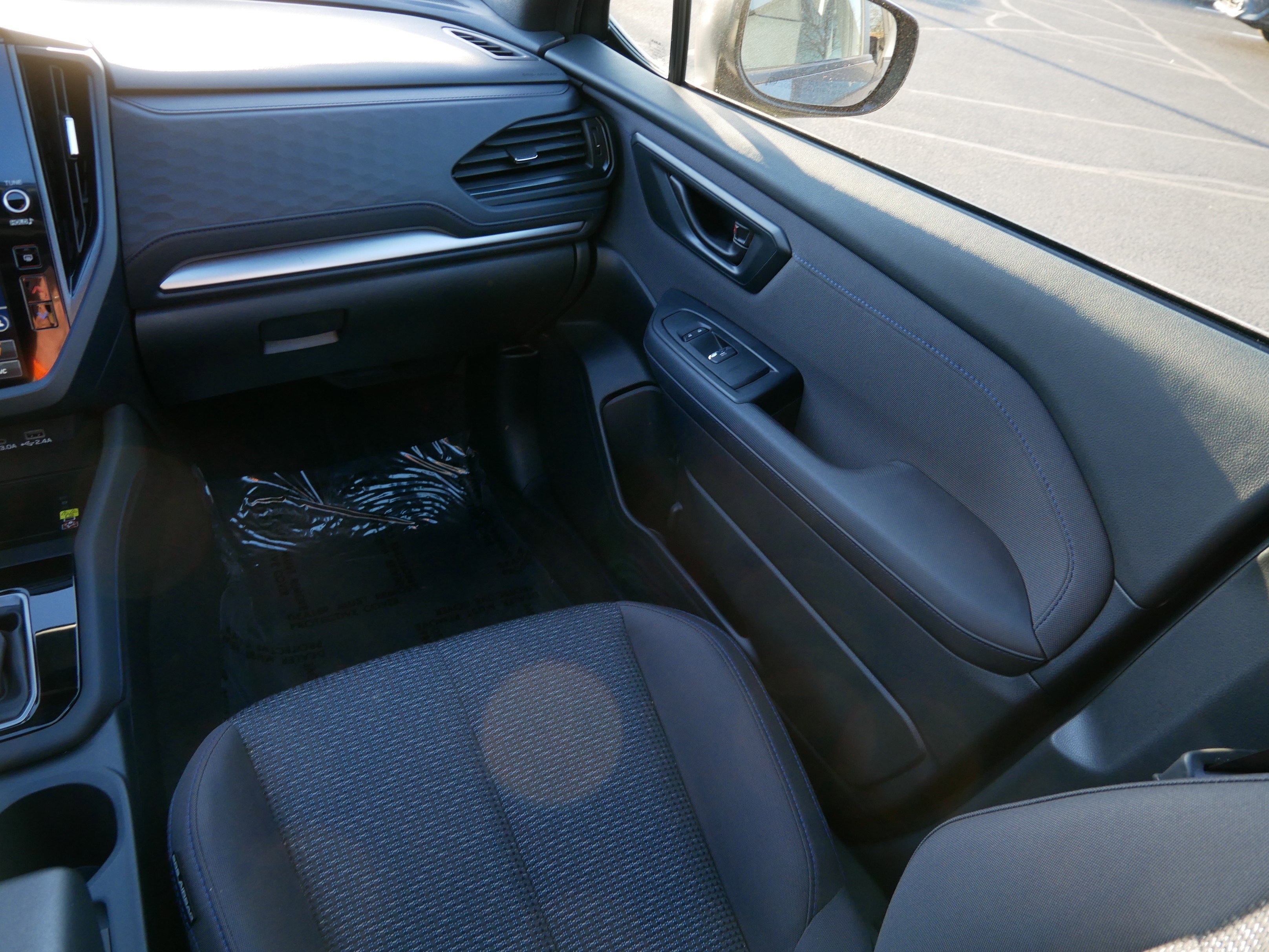 Certified 2025 Subaru Forester Premium image 11