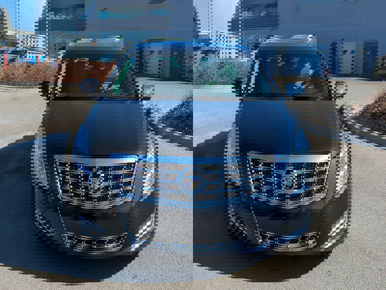 Used 2013 Cadillac XTS Premium image 3