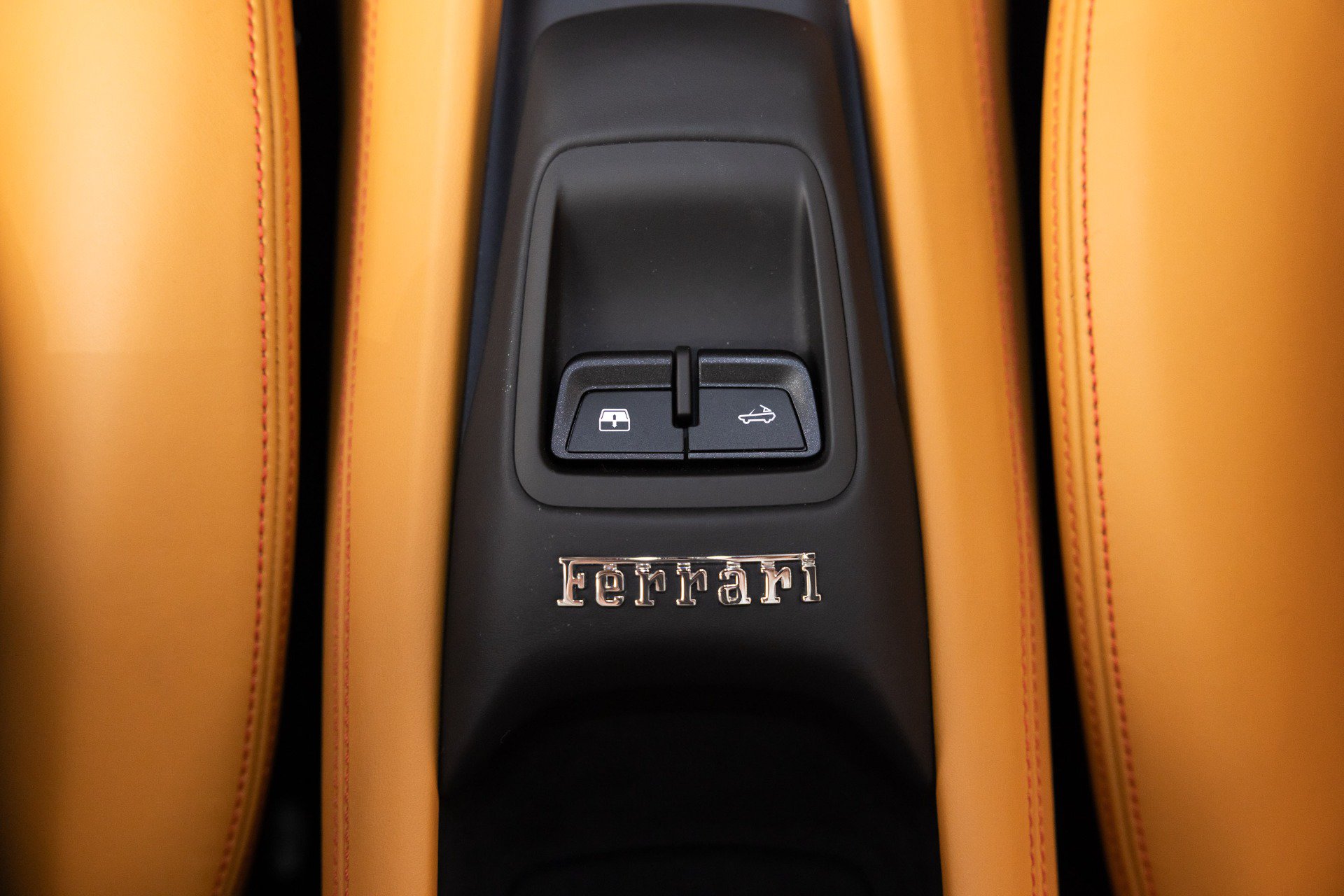 Certified 2021 Ferrari F8 Tributo RWD image 97
