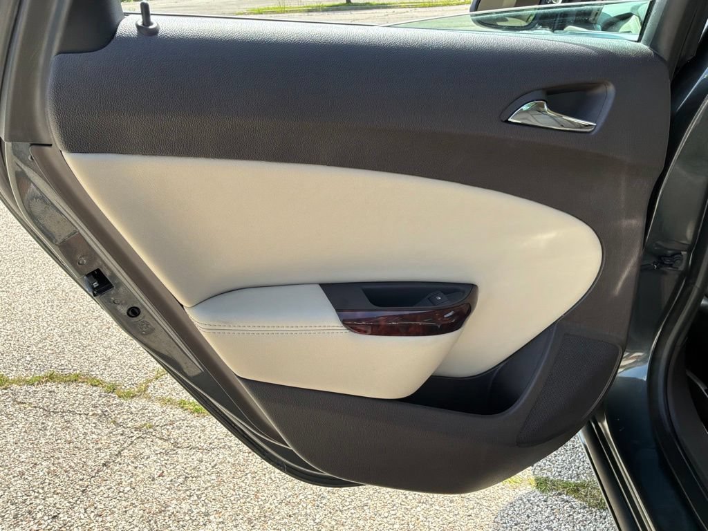 Used 2016 Buick Verano Premium FWD image 27