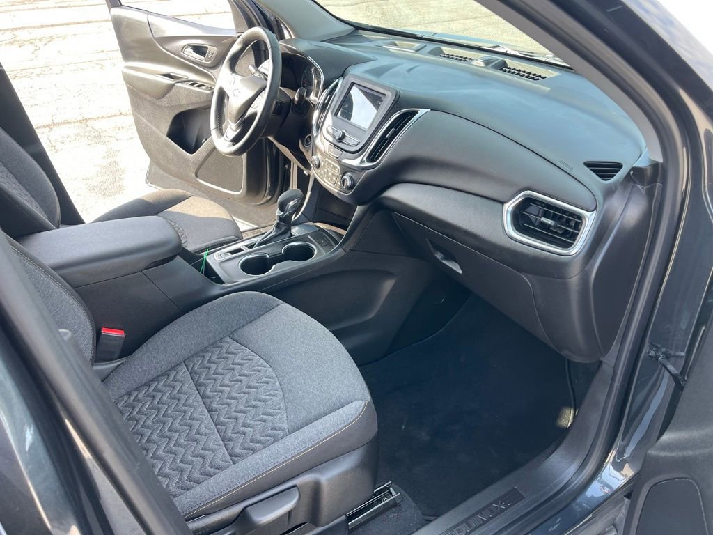 Used 2023 Chevrolet Equinox LT image 19