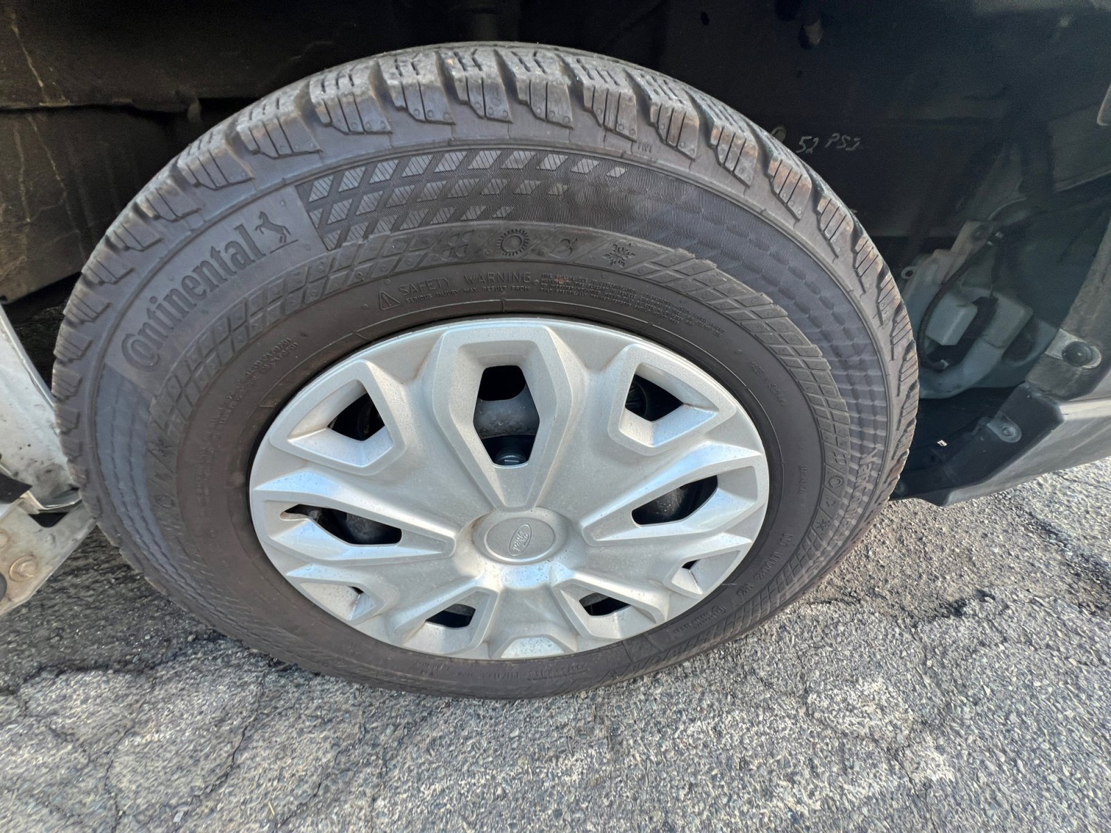 Used 2023 Ford Transit 250 Low Roof w/ Exterior Upgrade Package image 28