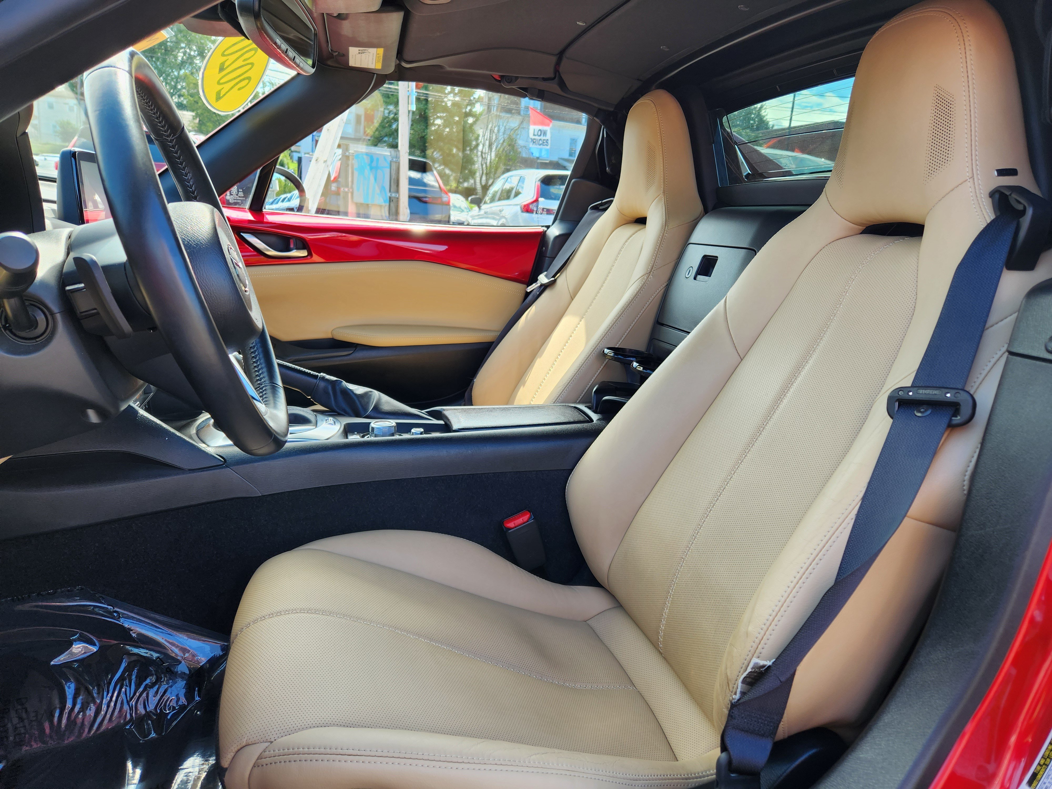 Used 2020 MAZDA MX-5 Miata RF Grand Touring RWD image 10