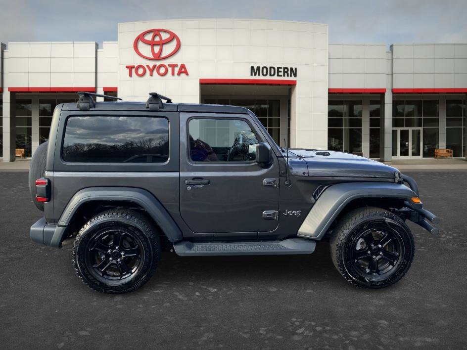 Used 2018 Jeep Wrangler Sport S image 4
