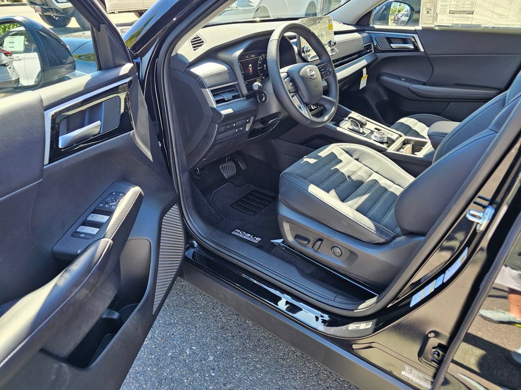 New 2026 Nissan Rogue SL AWD/4WD image 18