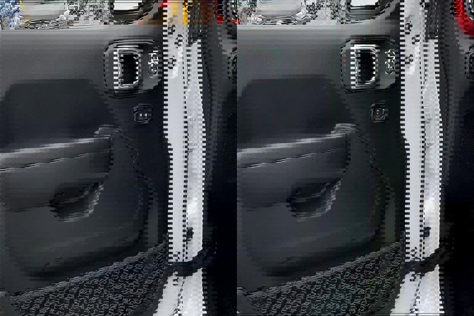 Used 2021 Jeep Gladiator Rubicon image 21