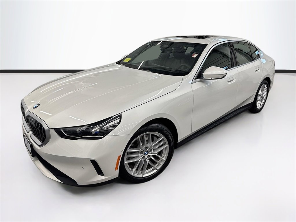 Used 2025 BMW 530i xDrive w/ Premium Package