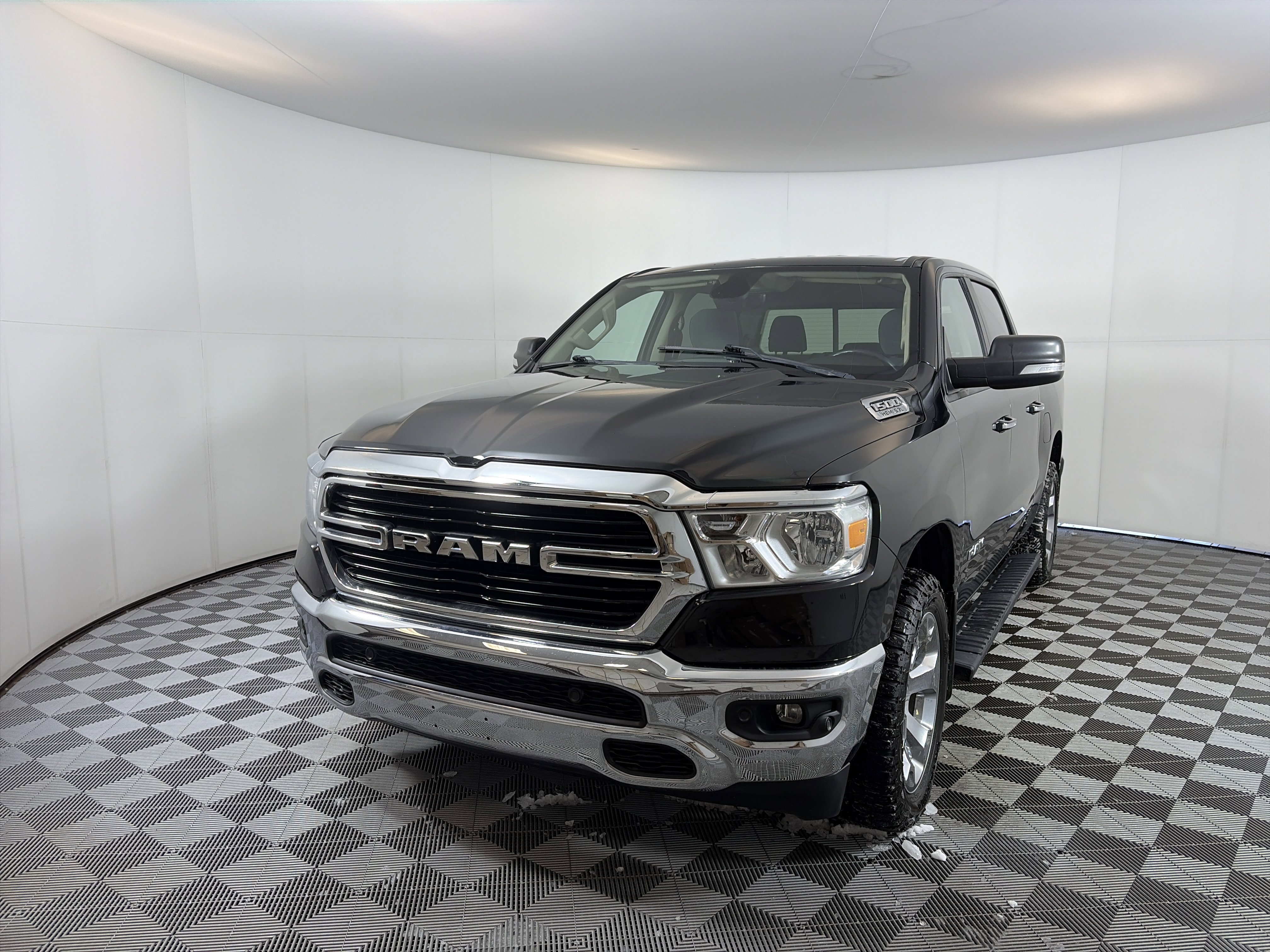 Used 2020 RAM 1500 Big Horn image 2