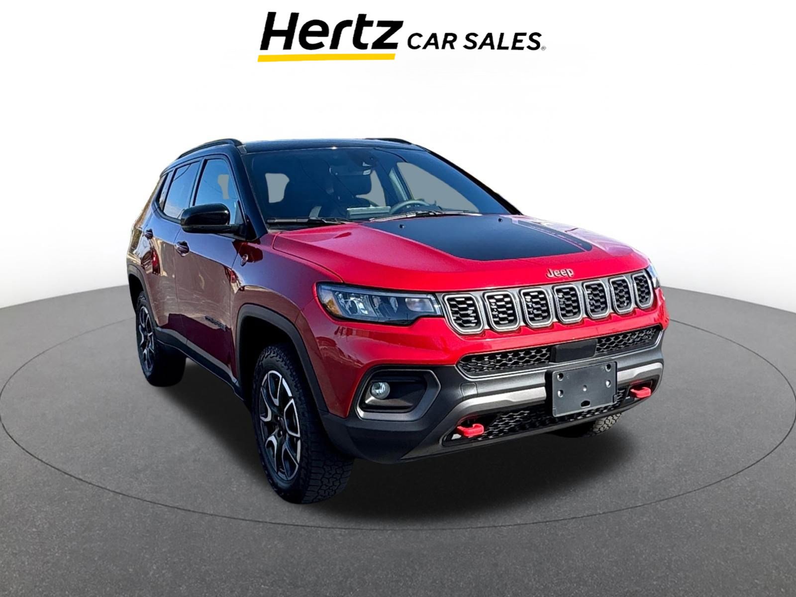 Used 2025 Jeep Compass Trailhawk image 1