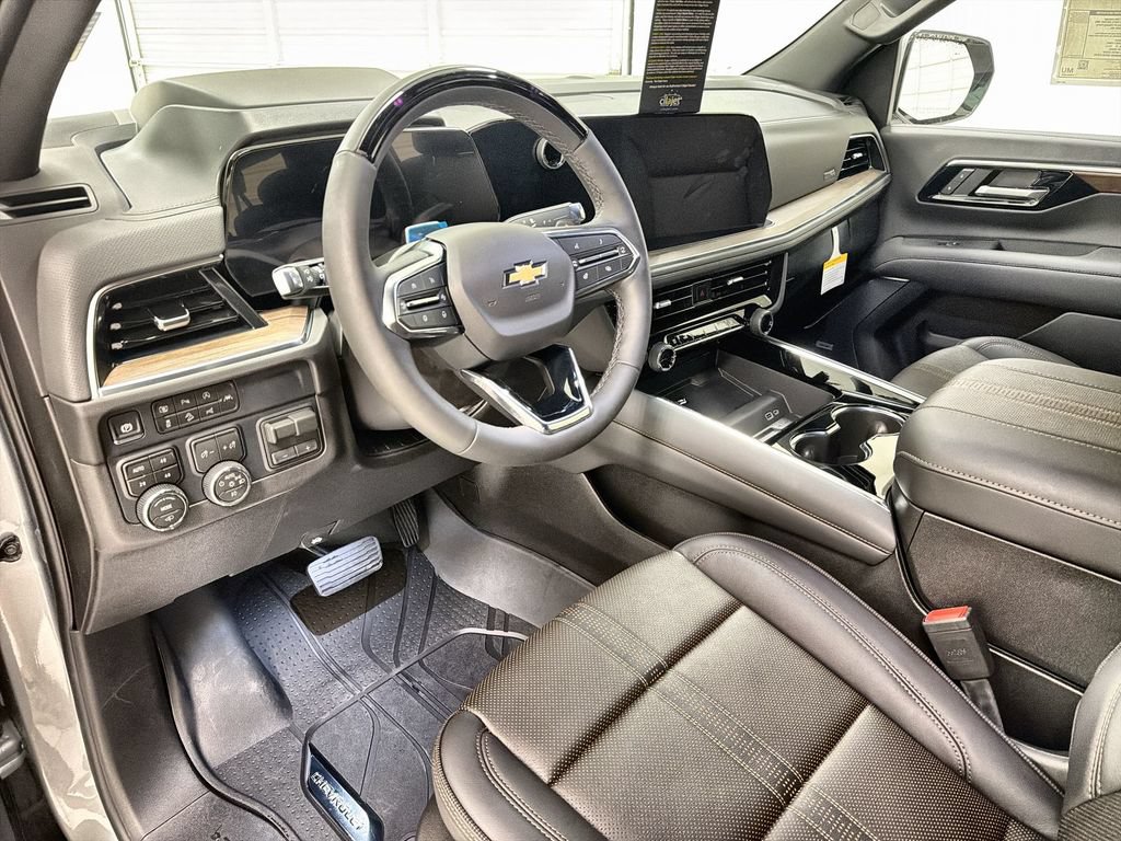 New 2026 Chevrolet Suburban High Country AWD/4WD image 10