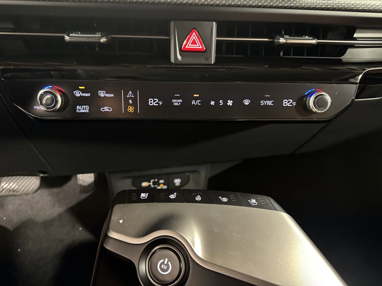 New 2025 Kia EV6 Wind image 26