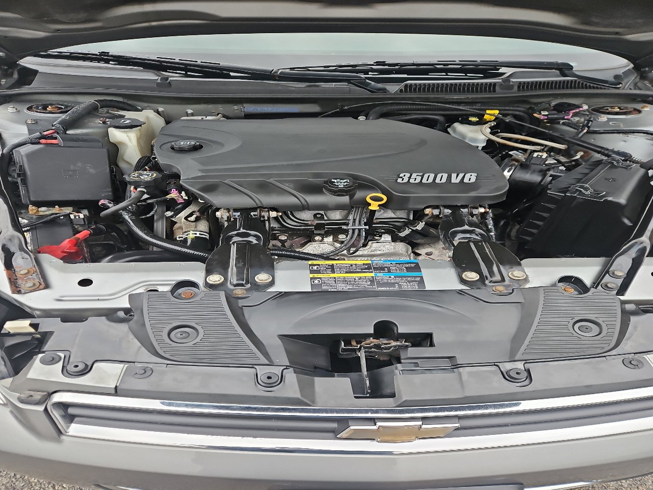 Used 2009 Chevrolet Impala LT w/ Luxury Edition Package image 6