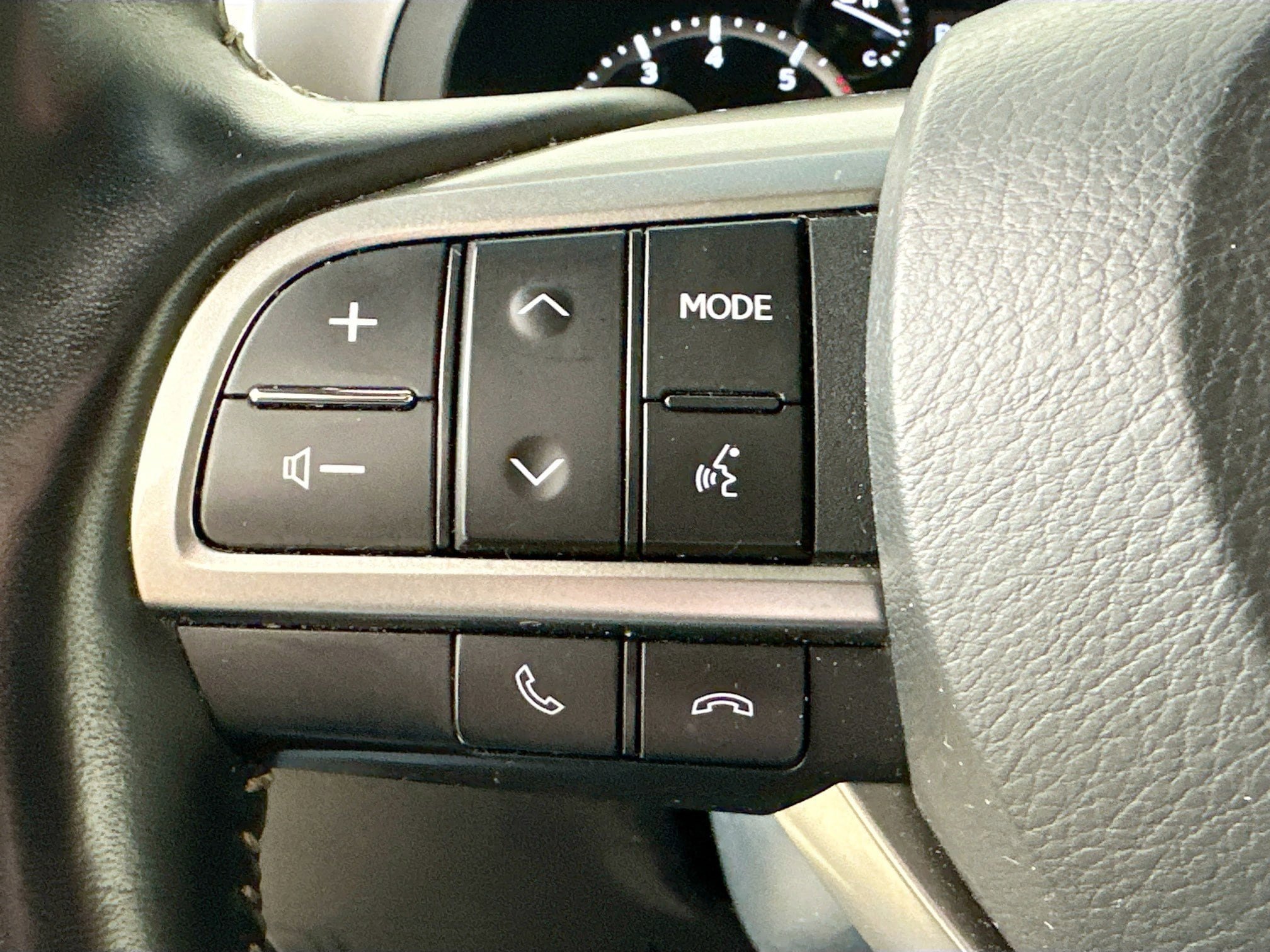 Used 2022 Lexus GX 460 Luxury w/ Accessory Package AWD/4WD image 13
