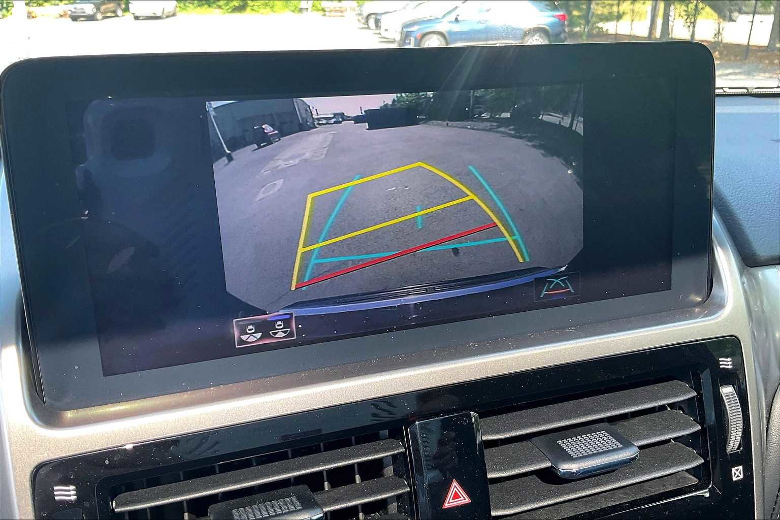 Used 2023 Lexus GX 460 Premium image 19