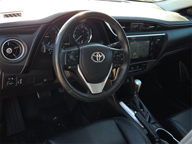 Used 2017 Toyota Corolla XSE image 13