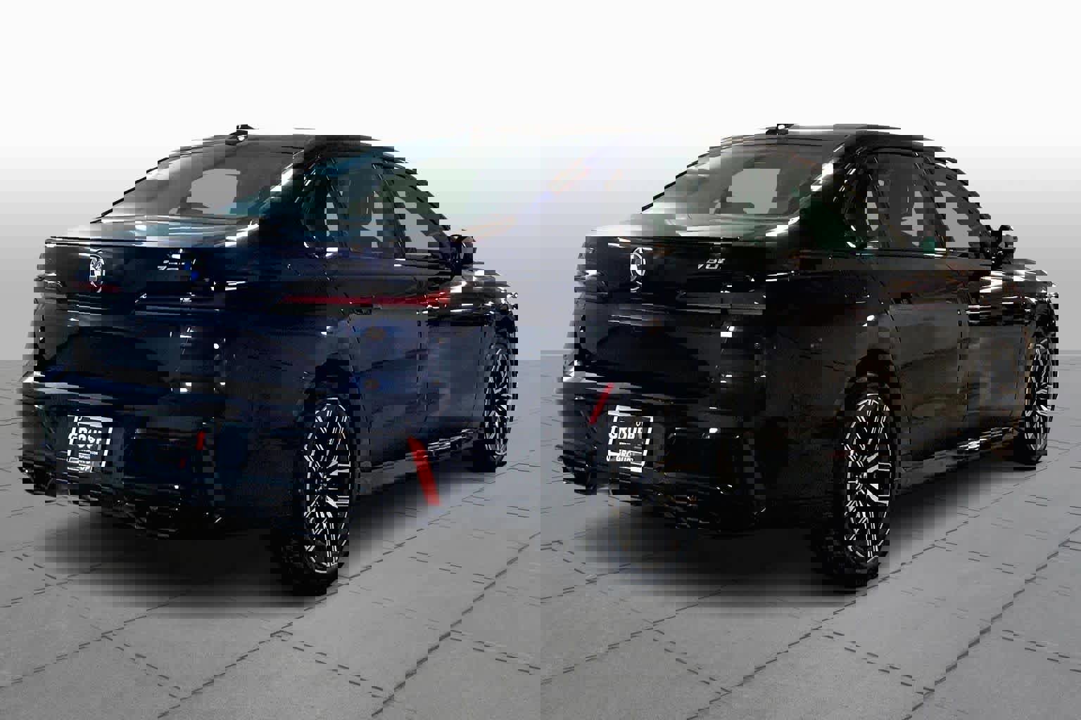 Certified 2023 BMW 760i xDrive image 13