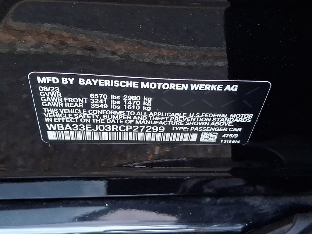 Certified 2024 BMW 760i xDrive w/ Executive Package AWD/4WD image 24